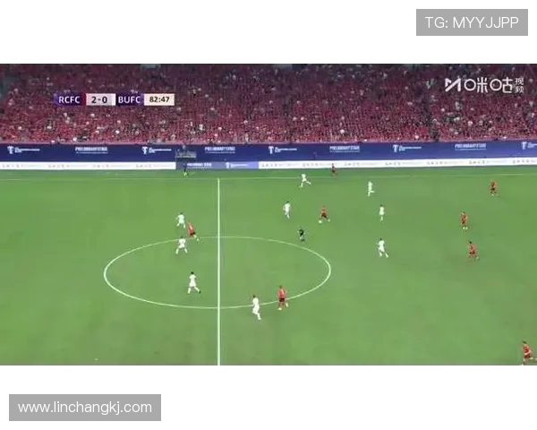 成都亚冠首秀 3-0 横扫曼谷联！费利佩双响杨明洋破历史，罗慕洛替补造两球